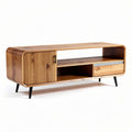 Meuble TV en bois naturel avec finition en panneaux et espace de rangement 120 x 40 x 50cm